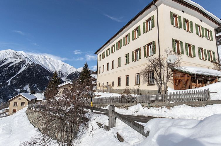 Guest house 18213402 - Apartment Under Gräub / Grisons - Appartement Zollhaus, (Vnà).