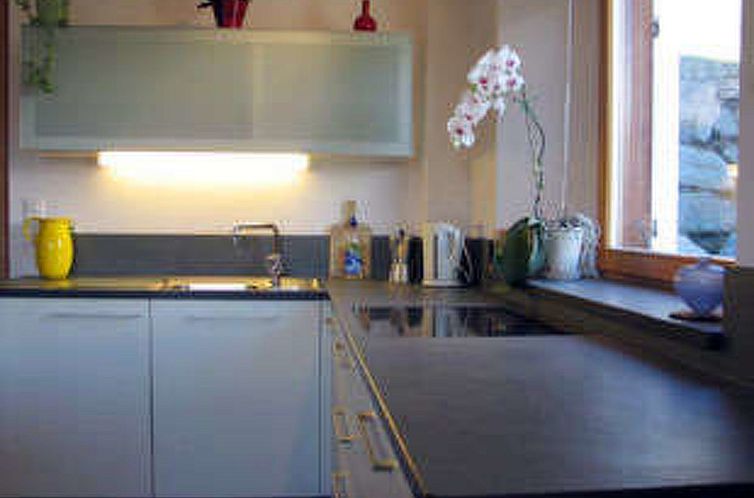 Appartement Chascharia, (Vnà).