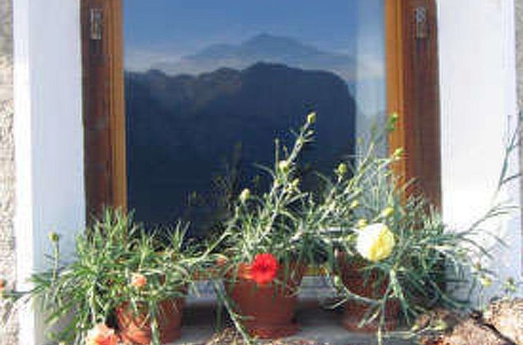 Appartement Chascharia, (Vnà).