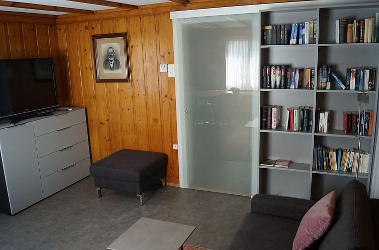 Appartement Schils, (Flums). 5 Zimmerhaus mit Bad/Dusche
