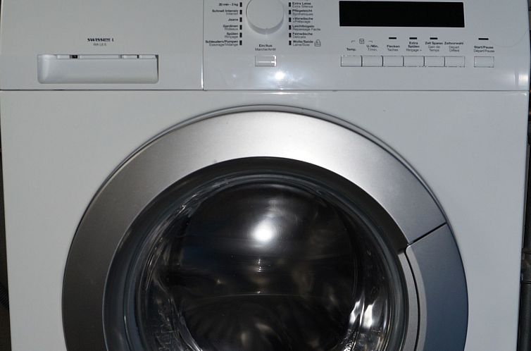 Appartement Schils, (Flums). 5 Zimmerhaus mit Bad/Dusche