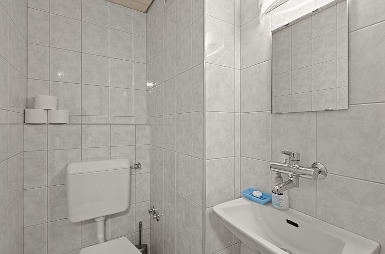Appartement Nr.08 Haus Sursilvana