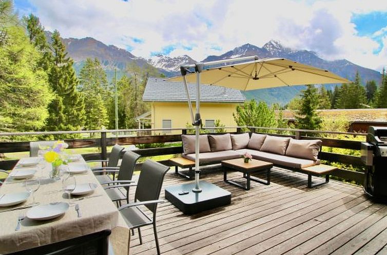 Vakantiehuis Tgantieni Ski-in Ski-out-Lenzerheide
