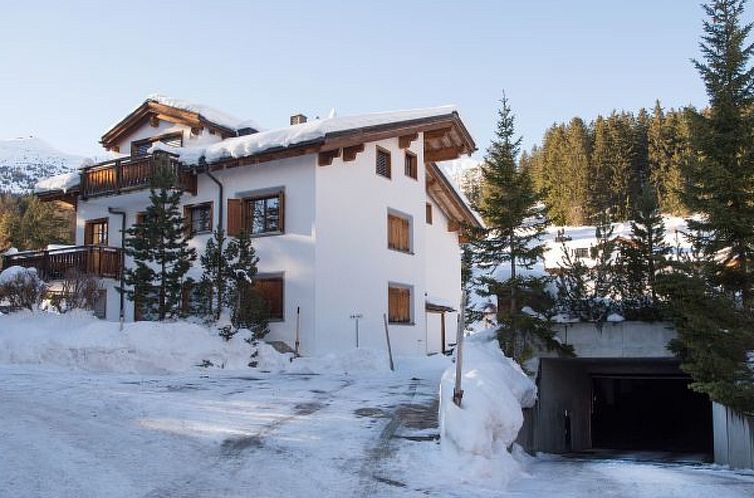 Appartement Sot Valos für Familien Lenzerheide Zentrum