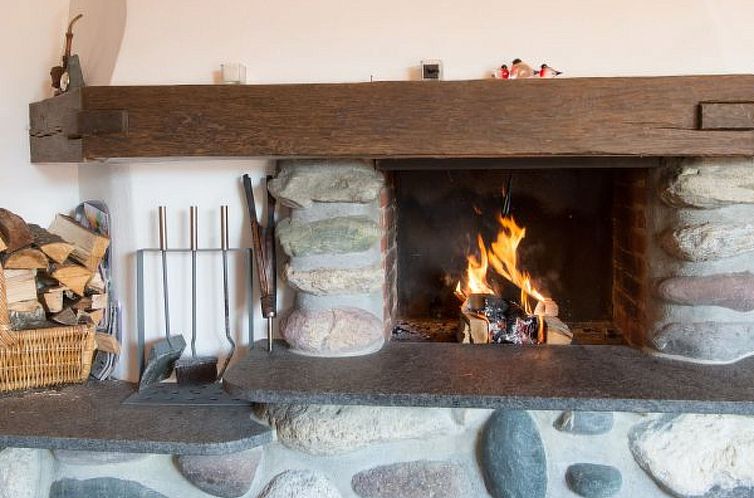 Appartement mit Whirlpool für 6 Personen-Lenzerheide