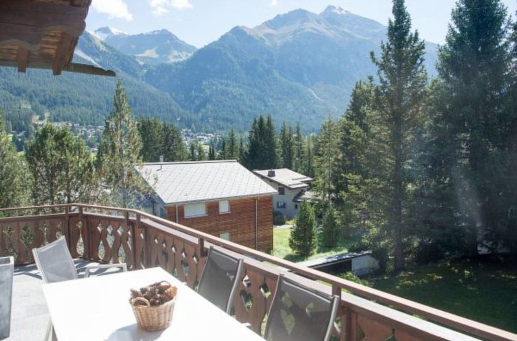 Appartement mit Whirlpool für 6 Personen-Lenzerheide