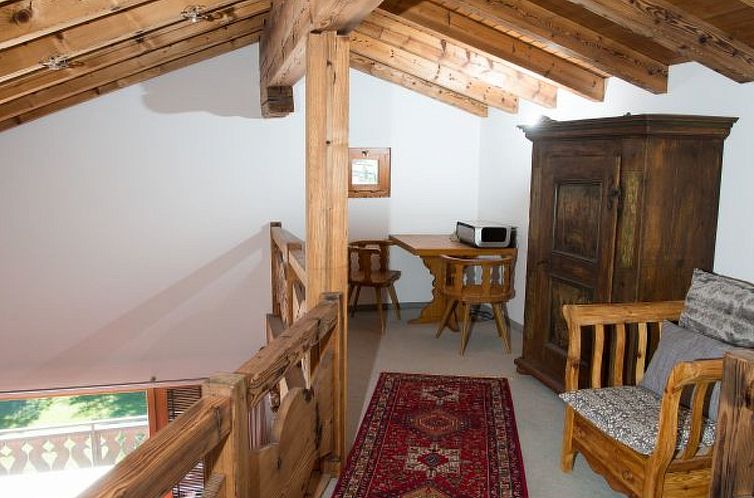 Appartement mit Whirlpool für 6 Personen-Lenzerheide