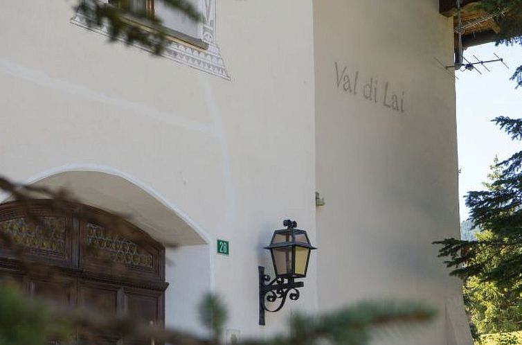 Appartement mit Whirlpool für 6 Personen-Lenzerheide