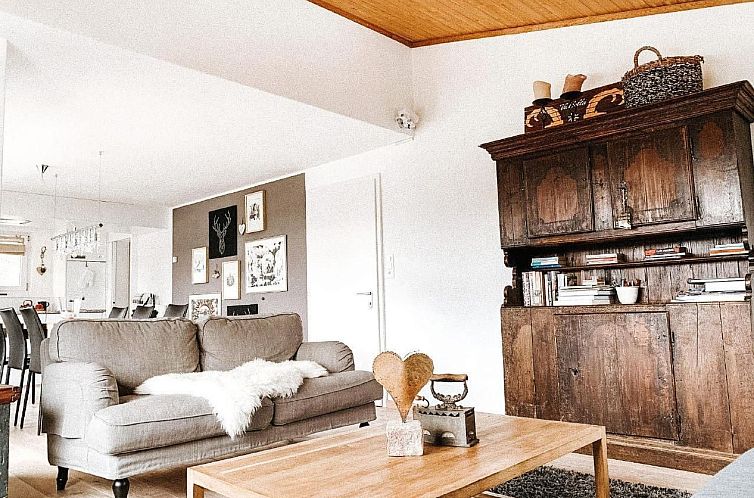 Vakantiehuis Haus Tschuetta - zentrale Lage in Valbella