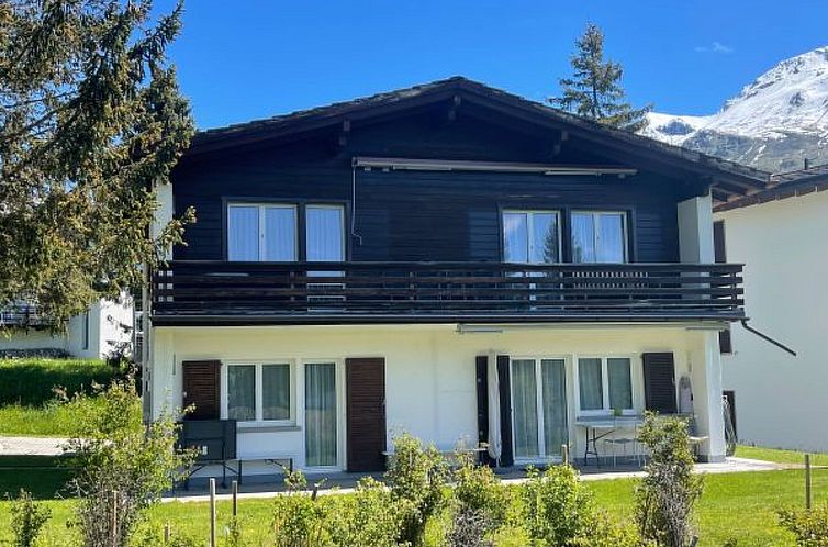 Appartement Ski in Ski out Familienunterkunft Chesa Katja Le