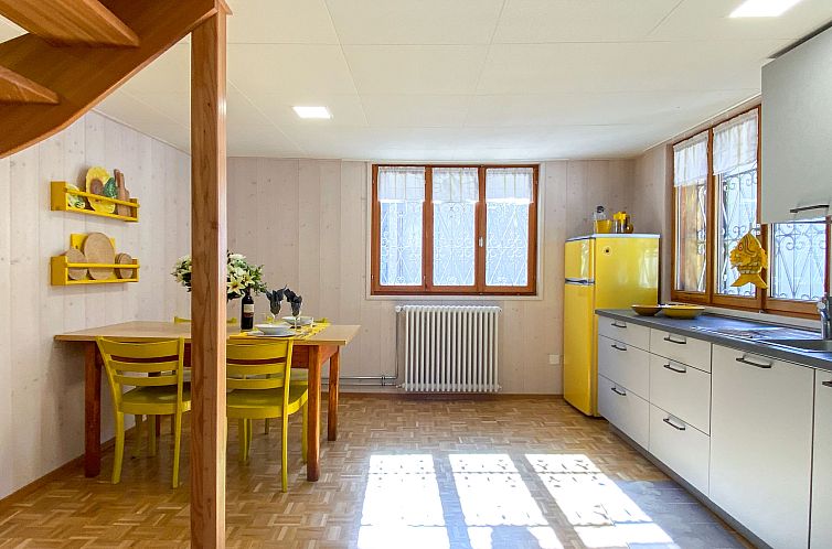 Guest house 18215004 - Apartment Under Gräub / Grisons - Appartement Della Posta Stambecco