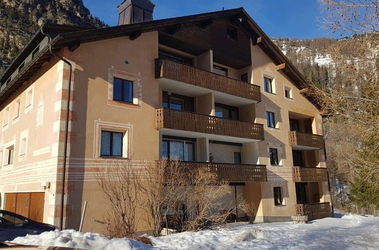 Appartement Chasa Minschuns 16, (Tschierv).