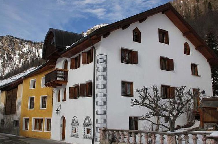 Appartement Chasa Gallas, (Tschierv).