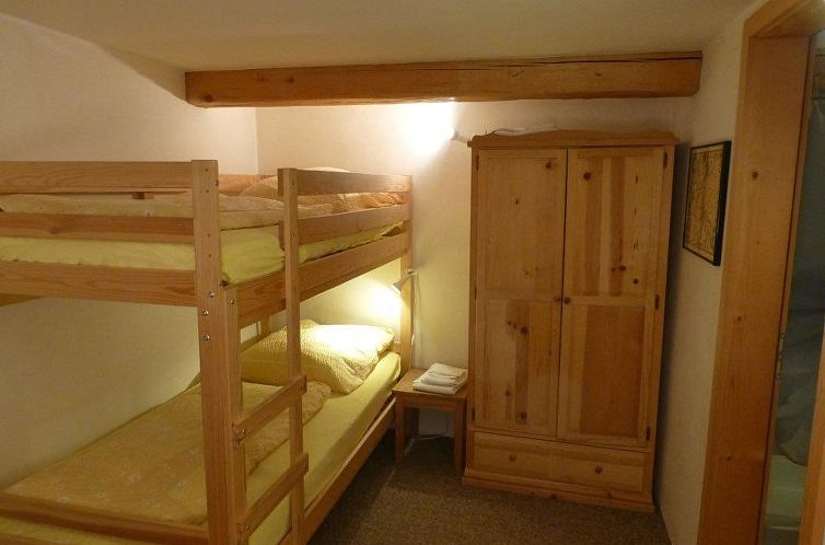 Appartement Chasa Pitsch, (Tschierv).