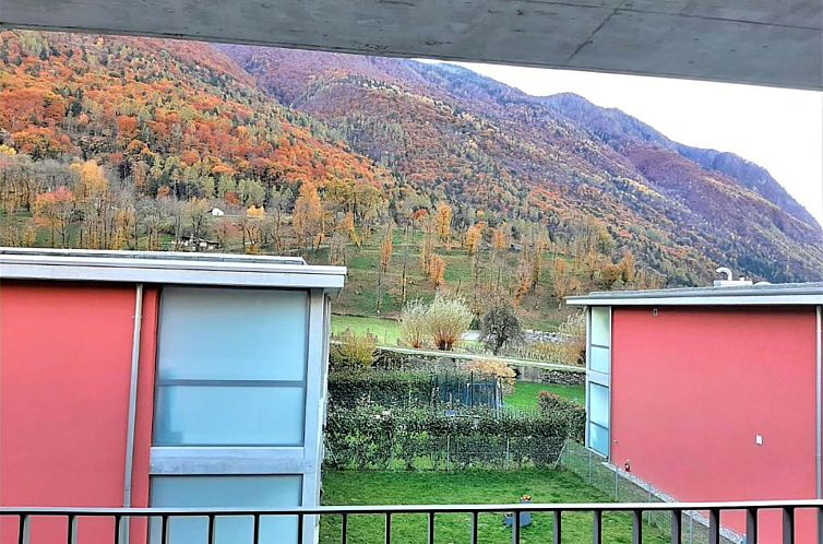 Guest house 18215802 - Apartment Under Gräub / Grisons - Appartement Wohnheim San Giulio