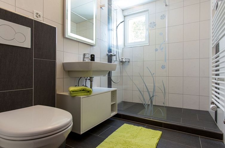 Appartement Casa Crestas 147, Vignogn, (Vignogn).