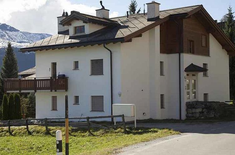 Appartement Profos, Ruschein, (Ruschein).