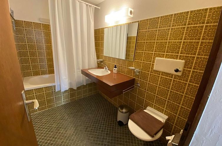 Appartement Chesa Calderas 6