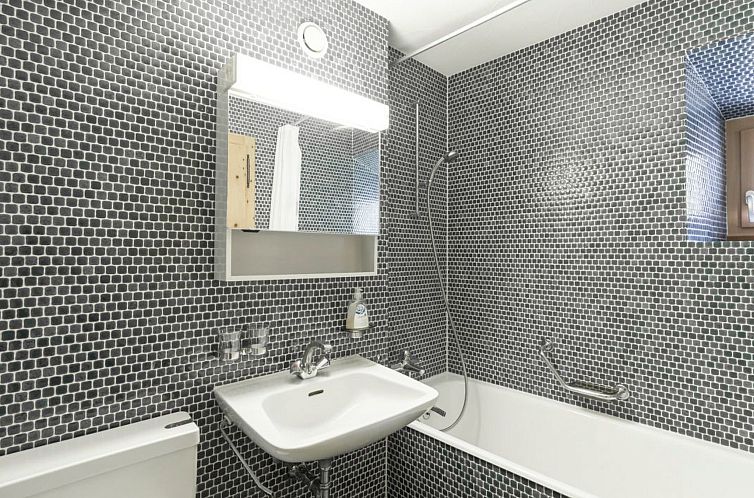 Appartement Chesa Michel Nair