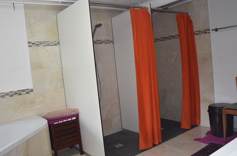 Appartement Venini, Rumein, (Degen).