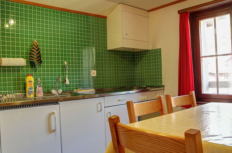 Appartement Rumein Cajochen, Rumein, (Degen).