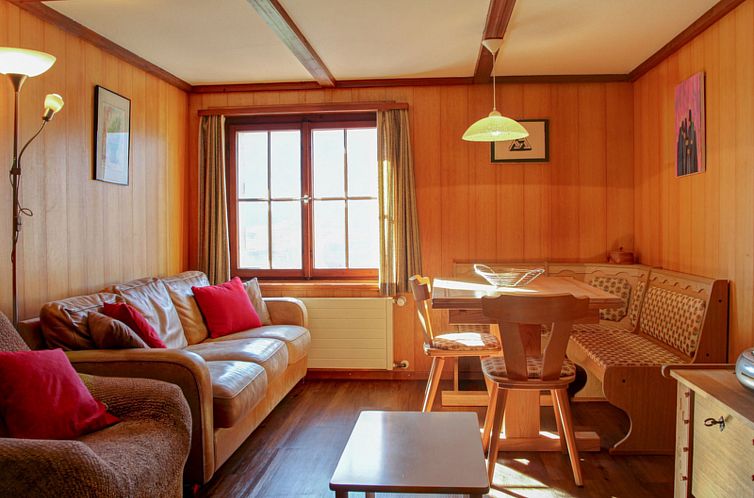 Appartement Rumein Cajochen, Rumein, (Degen).