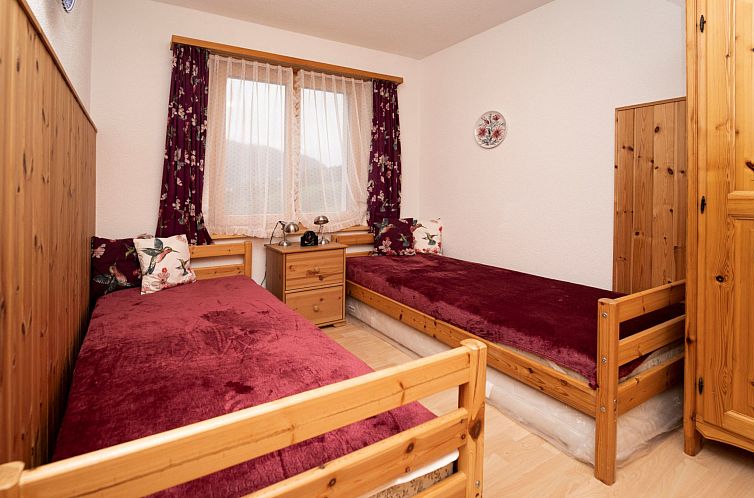 Appartement Carner Collenberg, Degen, (Degen).