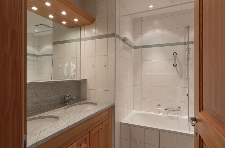 Appartement Chesa Trais FluorsC3