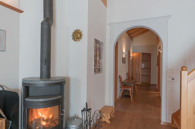 Appartement Chesa Trais FluorsC3
