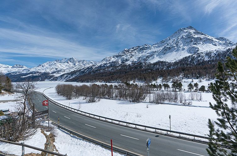 Vakantiehuis Chesa Cavril