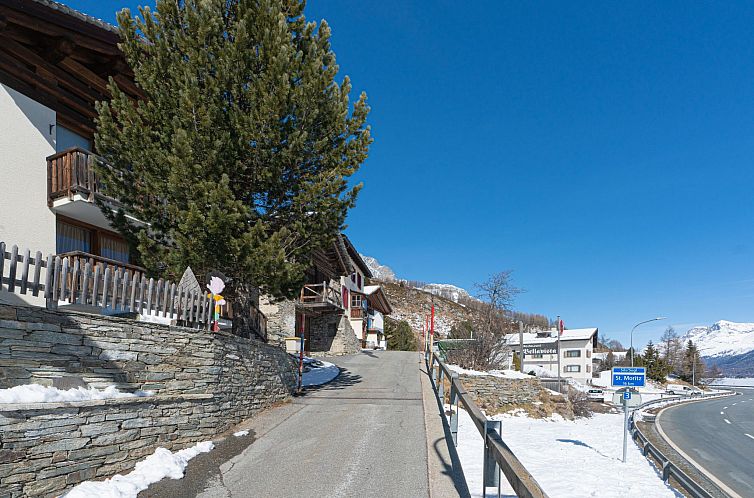 Vakantiehuis Chesa Cavril