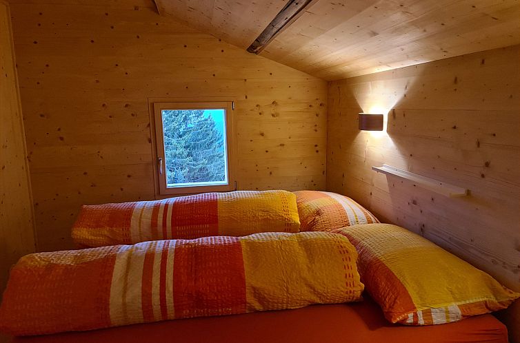 Appartement Maiensäss Tegia Cucagna, Rueun, (Rueun).