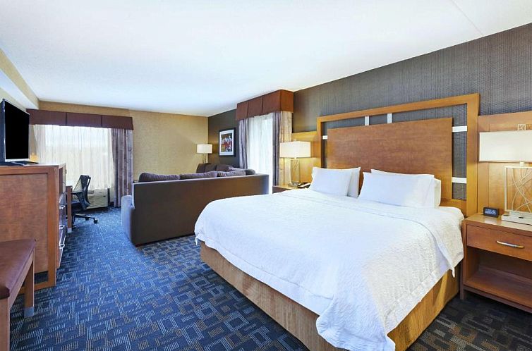 Hampton Inn Clinton