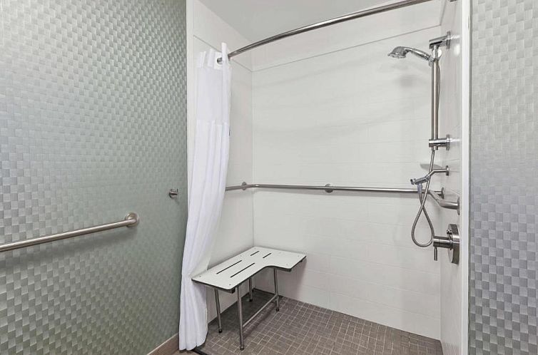 Hampton Inn Clinton