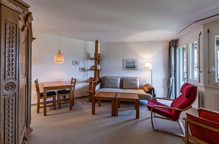 Appartement Apartment Tavaun - Crap Grisch, (Flims Dorf). 1.