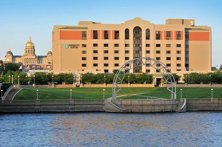 Embassy Suites Des Moines Downtown