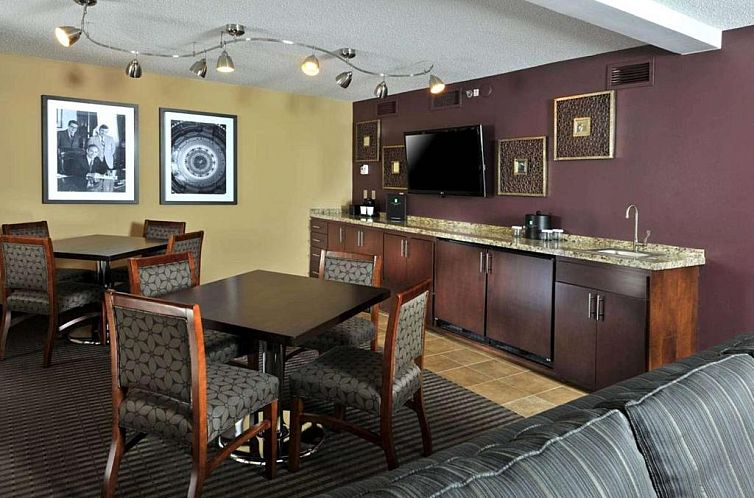 Embassy Suites Des Moines Downtown