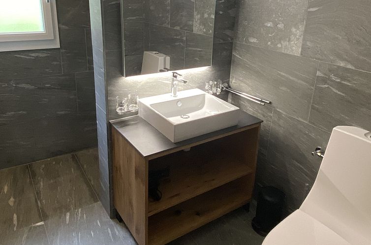 Vakantiehuis El Cantun, (Flims Dorf). 6-Zimmer Einfamilienha