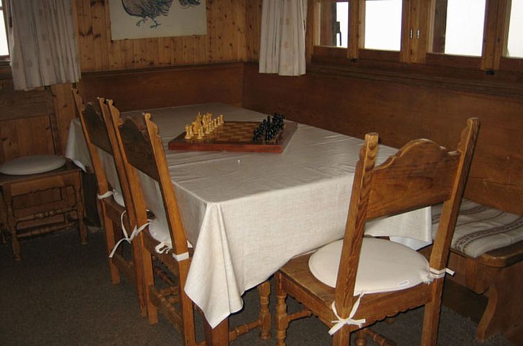 Vakantiehuis Familie Rüegg, (Flims Fidaz). 4 Zimmer Einfami