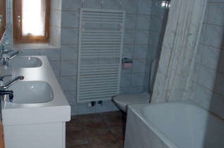Appartement Ferienwohnung Chasa Quadra