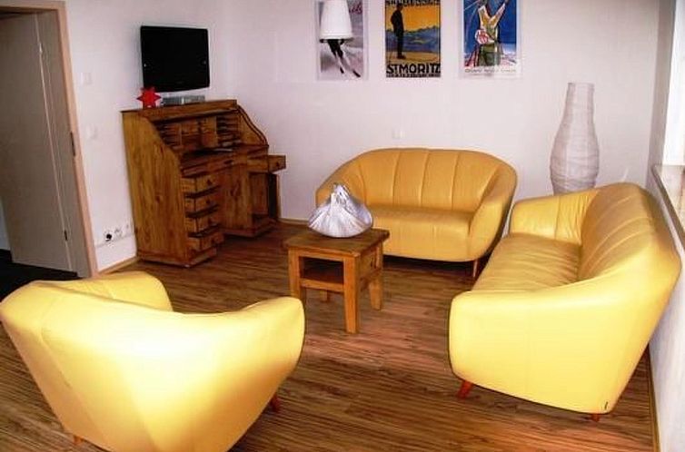 Vakantiehuis Feriendorf Uorsin Nr. 5