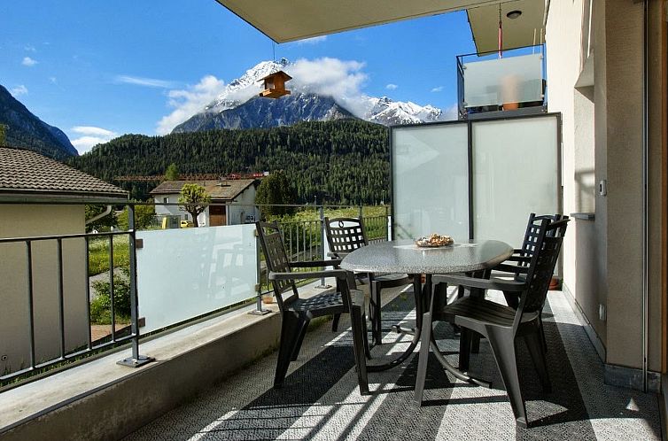 Unterkunft 1822717 - Appartement Graubünden - Appartement Ferienwohnung SOTRACHÖGNA EG