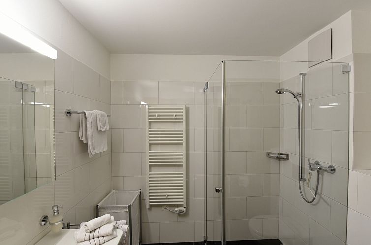 Appartement CRAISTA 8, (Scuol).
