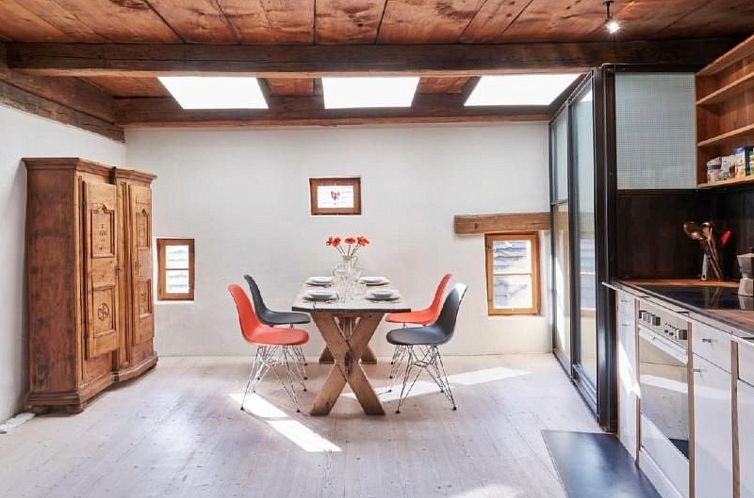 Appartement Engadina oben