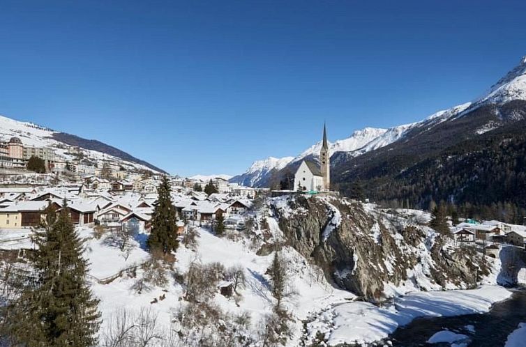 Appartement Engadina oben