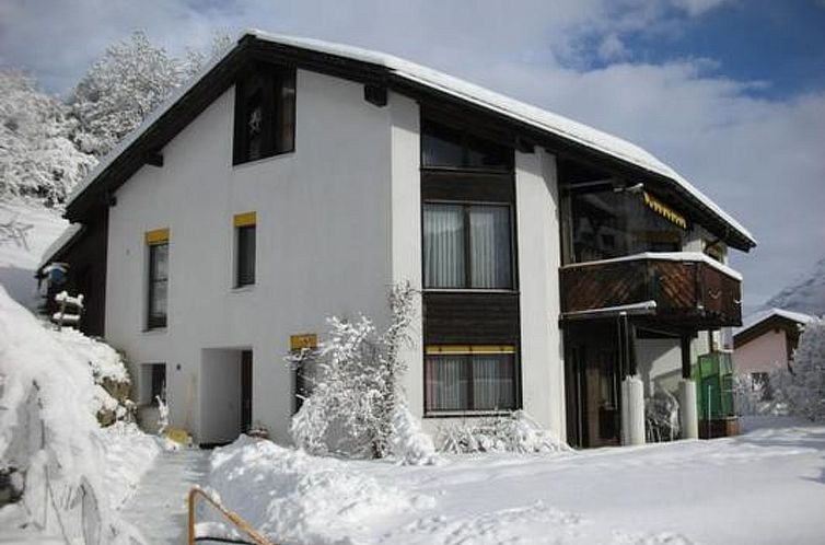 Appartement Chasa Bainvgnü, (Scuol).