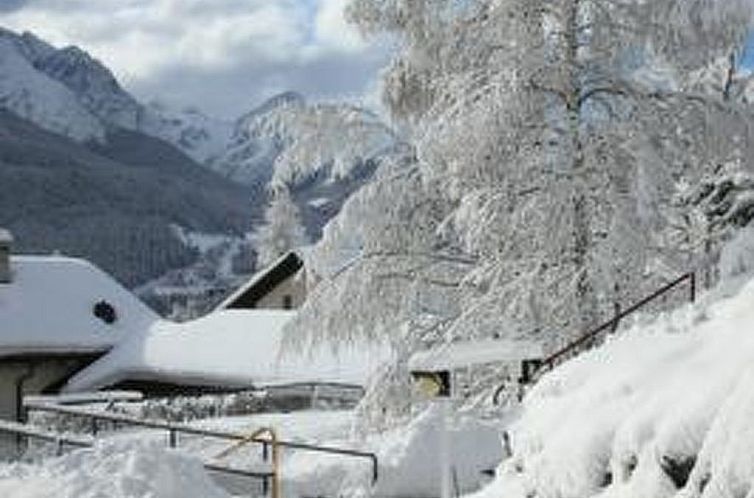 Appartement Chasa Bainvgnü, (Scuol).