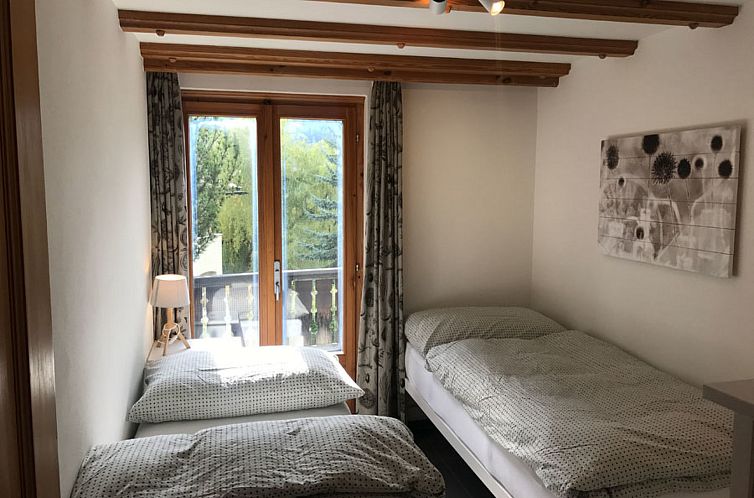 Appartement Chasa Tusa, (Scuol).