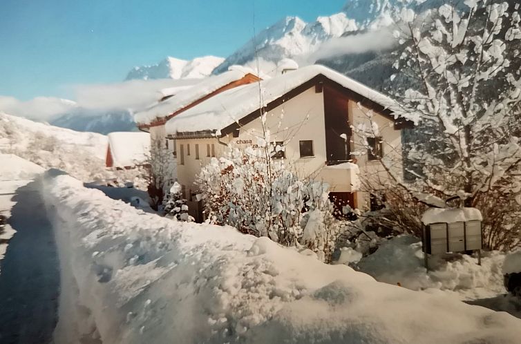 Appartement Chasa Ravagl, (Scuol).