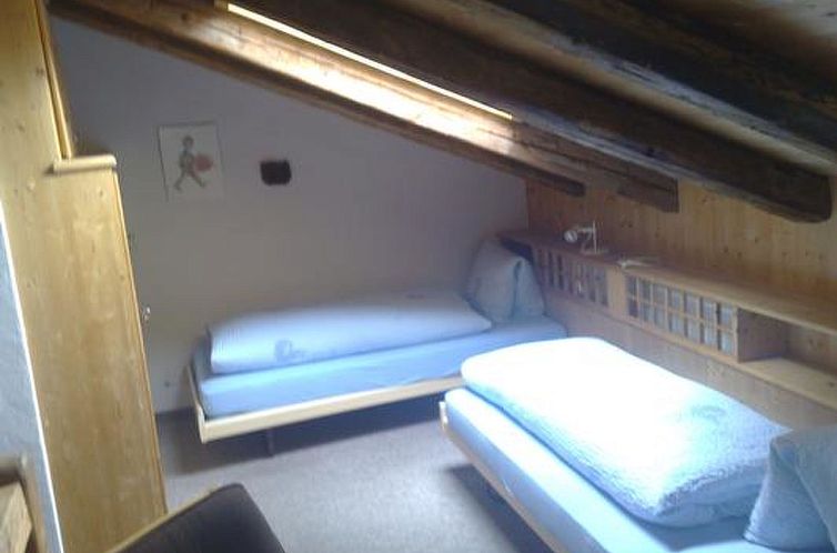 Appartement Ferienwohnungen Chasa Valär, (Scuol).